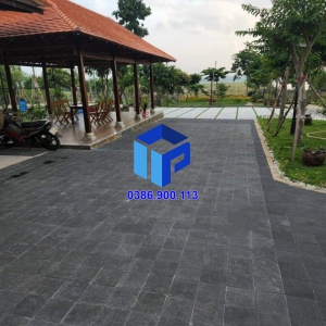 ĐÁ BAZAN ĐEN KHÒ LỬA LÁT SÂN CAO CẤP 10x10x5