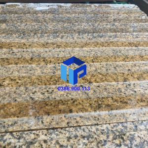 đá chạy chỉ dẫn hướng cpc vàng 30x60 
