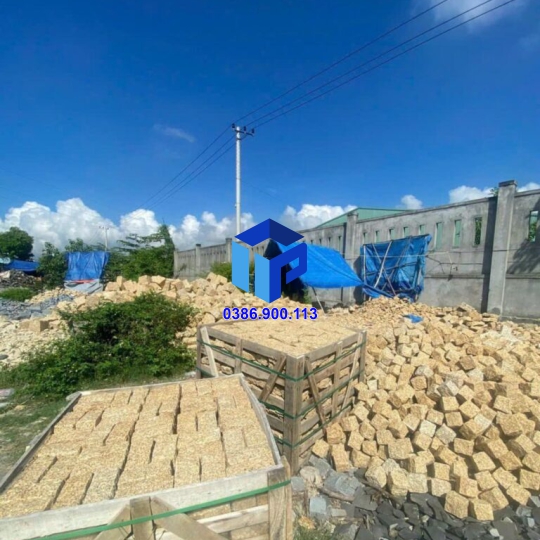 ĐÁ CUBIC VÀNG BÌNH ĐỊNH 10X10X5
