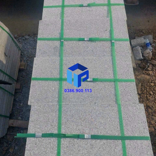 đá tím Khánh Hòa khò 30x60 