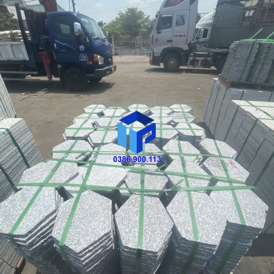 đá lục giác suối lâu thô