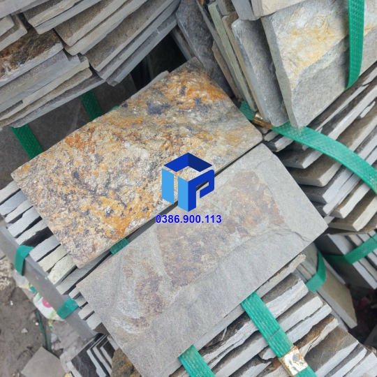 đá chẻ vàng 10x20
