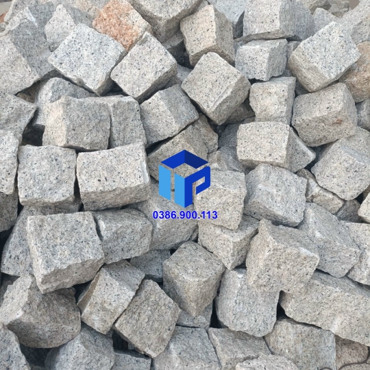 ĐÁ CHẺ XÂY MÓNG NHÀ