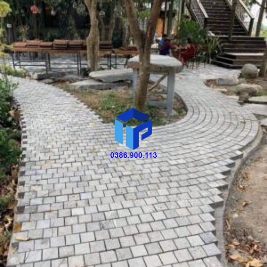 ĐÁ CUBIC BAZAN TỔ ONG XÁM LÁT SÂN