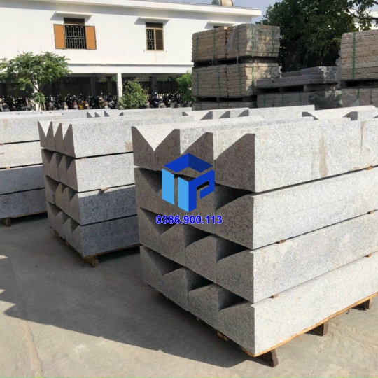 ĐÁ BÓ VỈA SÂN VƯỜN 