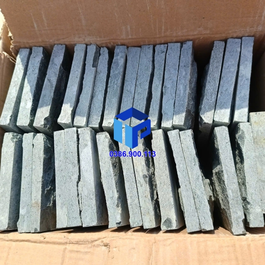 Đá bóc xanh rêu 10x20 trang trí